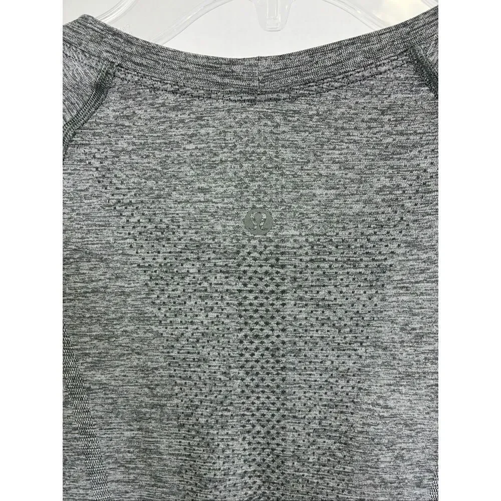 Lululemon Swiftly Tech Long Sleeve in Gray Size L